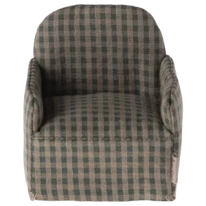 Chair, Mouse – Green checker