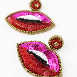 Lip Earrings-min