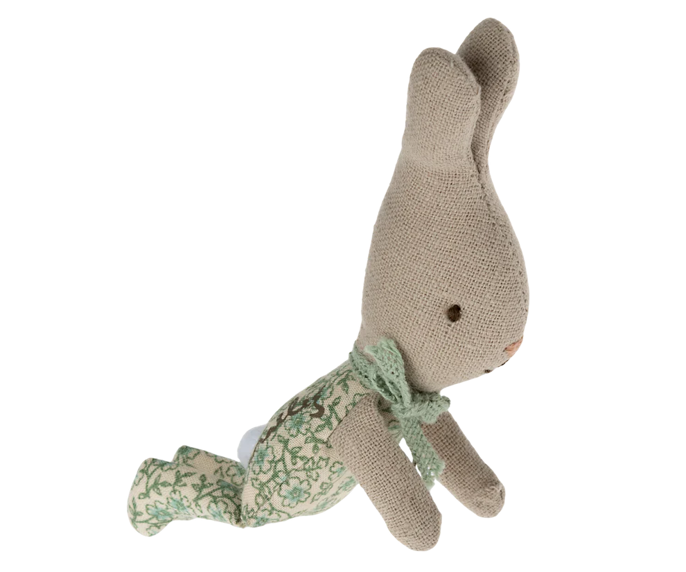 Rabbit, My – Green1-min