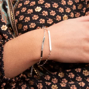 SILVER BE HAPPY BAR BRACELET1-min (1)
