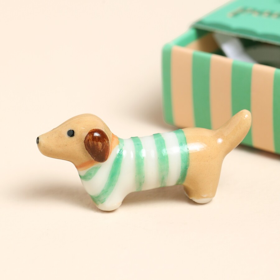 Tiny Matchbox Ceramic Sausage Dog Token1-min (1)