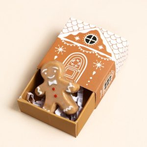 tiny-matchbox-ceramic-gingerbread-man-token-4x3a5418copy-620×620-min