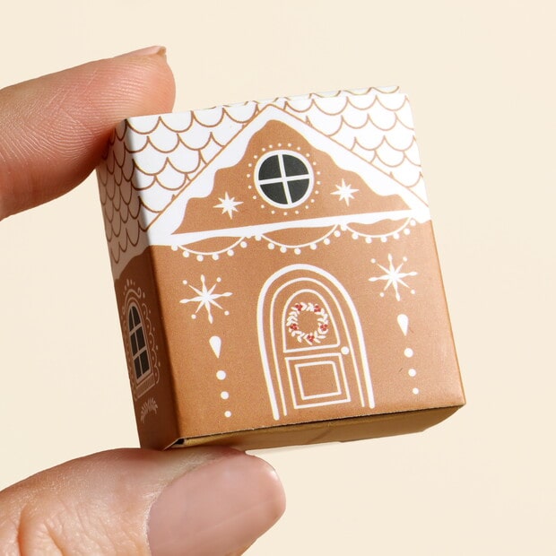 tiny-matchbox-ceramic-gingerbread-man-token-4x3a5441copy-620×620-min
